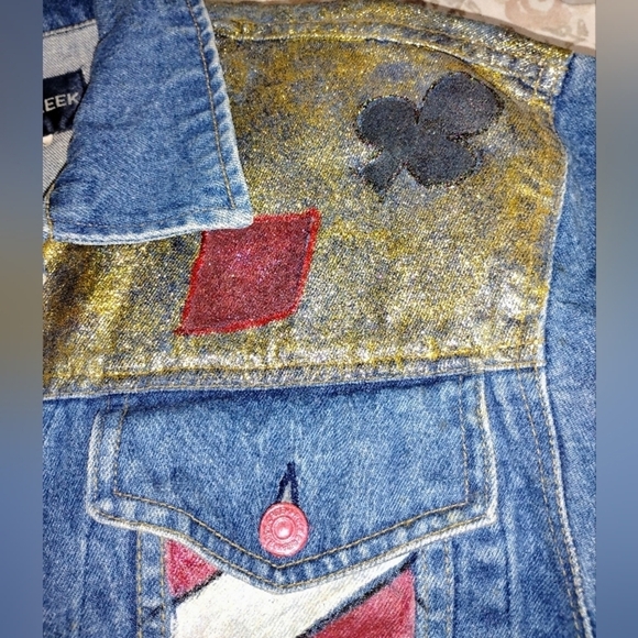 UPCYCLED KING OF HEARTS DENIM JACKET - Picture 3 of 10